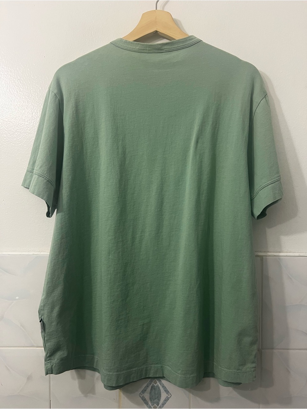 Onia Men’s Henley Short Sleeve Shirt Sage Green XL Coastal Casual 100% Cotton - Picture 2 of 9